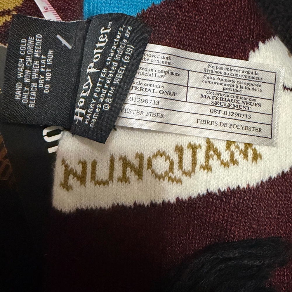 Hot Topic Harry Potter Scarf - Picture 4 of 4